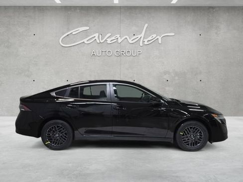 New 2026 Nissan Sentra SV FWD image 17