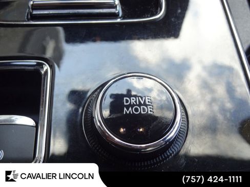 Used 2024 Lincoln Aviator Black Label w/ Dynamic Handling Package image 49