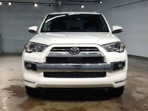 Used 2022 Toyota 4Runner Limited image 2