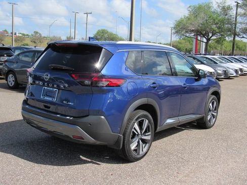 Certified 2023 Nissan Rogue SL w/ SL Premium Package AWD/4WD image 4