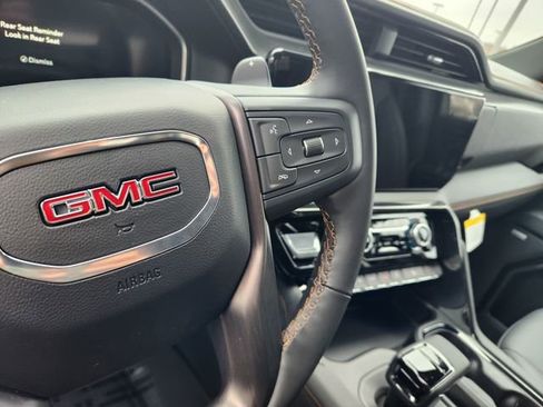 New 2026 GMC Sierra 1500 AT4 w/ AT4 Premium Package AWD/4WD image 24