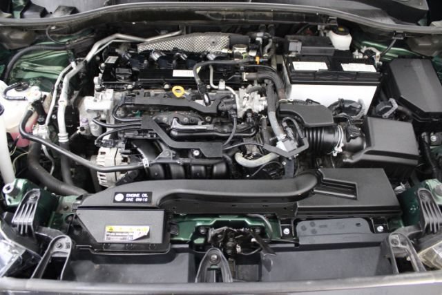 Used 2022 Toyota Corolla Cross LE w/ Moonroof Package FWD image 28