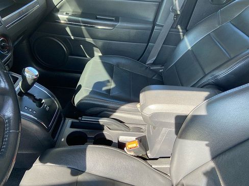 Used 2009 Jeep Patriot Limited w/ Sun/Sound Group image 10