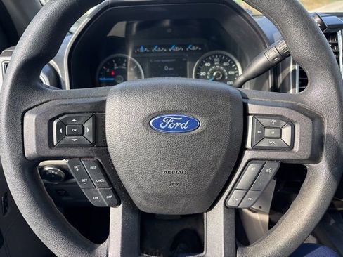 Used 2017 Ford F150 XLT w/ Trailer Tow Package image 17