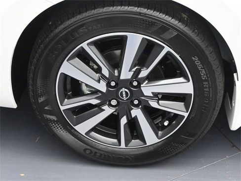 New 2025 Nissan Versa SV w/ Trunk Package image 7