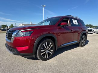 Used 2025 Nissan Pathfinder Platinum w/ Cargo Package AWD/4WD video 2