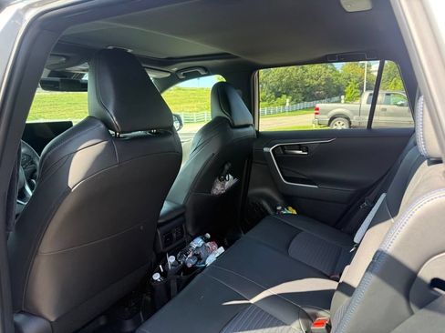 Used 2023 Toyota RAV4 XSE w/ XSE Grade Weather Package AWD/4WD image 17