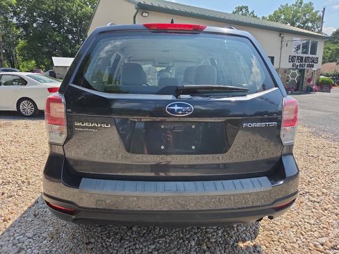 Used 2018 Subaru Forester 2.5i w/ Alloy Wheel Package AWD/4WD image 4
