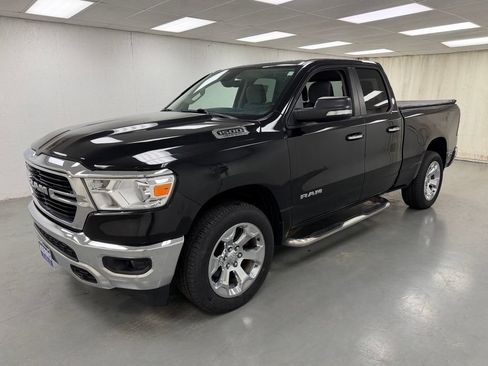 Used 2020 RAM 1500 Big Horn AWD/4WD image 1
