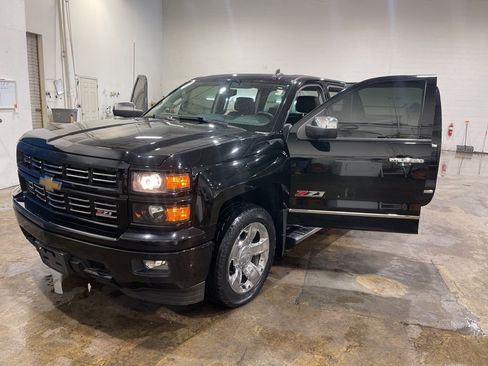 Used 2015 Chevrolet Silverado 1500 LT w/ Custom Sport Edition image 27