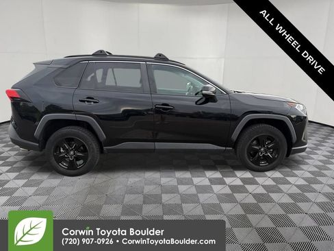 Used 2021 Toyota RAV4 XLE AWD/4WD image 8