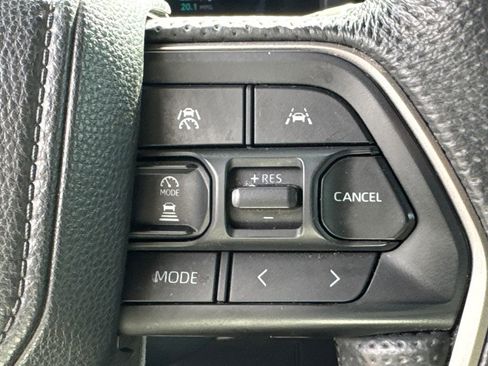 Used 2024 Toyota Tacoma TRD Sport image 25