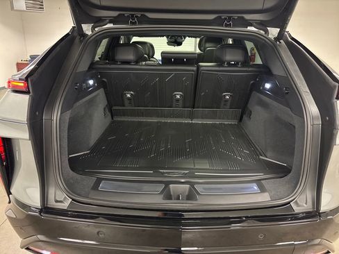 New 2026 Cadillac Lyriq Premium Sport image 18