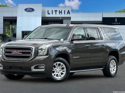 Used 2019 GMC Yukon XL SLT