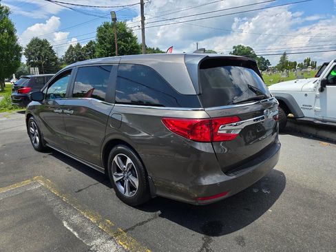 Used 2018 Honda Odyssey Touring image 5