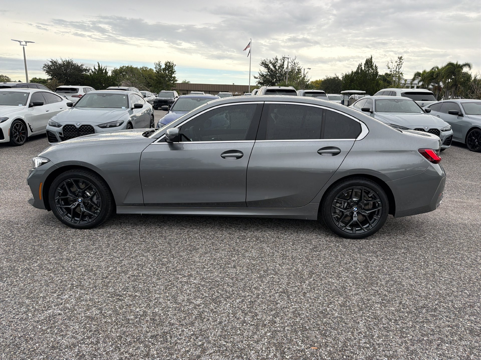New 2026 BMW 330i Sedan w/ Convenience Package RWD image 7
