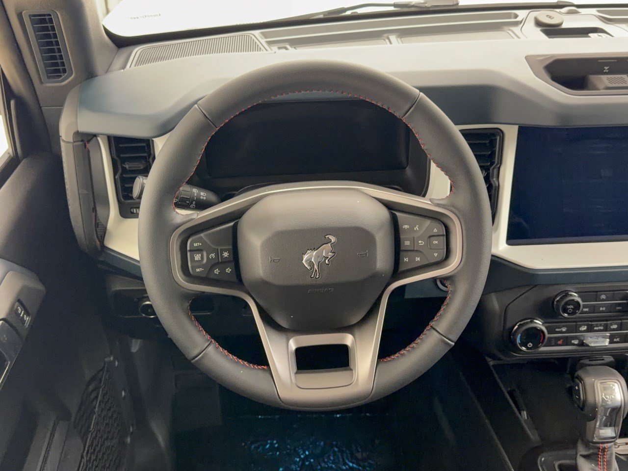 New 2026 Ford Bronco Heritage Edition AWD/4WD image 10