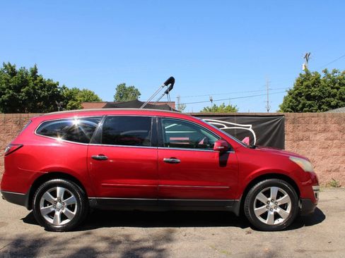 Used 2014 Chevrolet Traverse LTZ AWD/4WD image 5