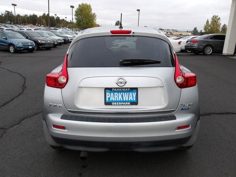 Used 2013 Nissan Juke SL w/ Chrome Pkg image 4