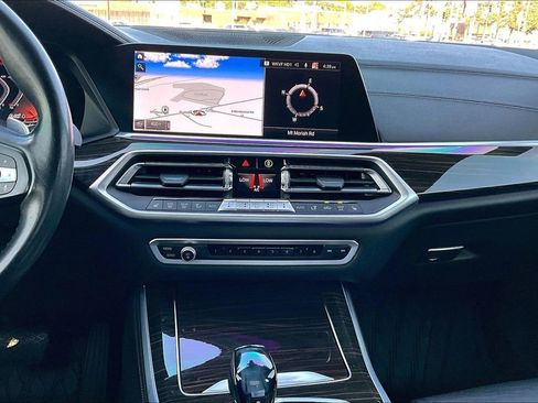 Used 2019 BMW X5 xDrive40i w/ Convenience Package AWD/4WD image 18