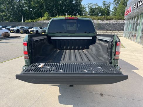 New 2026 Nissan Frontier PRO-4X w/ Pro-4x Convenience Package AWD/4WD image 17
