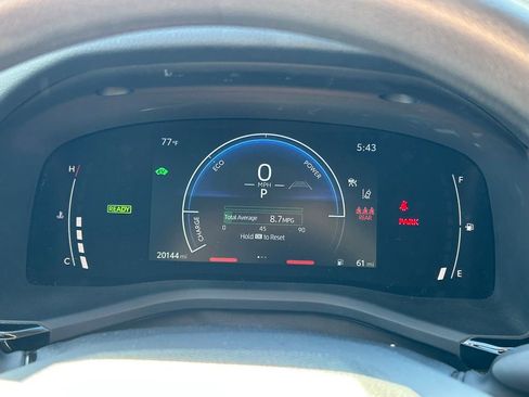 Certified 2025 Toyota Camry LE image 32