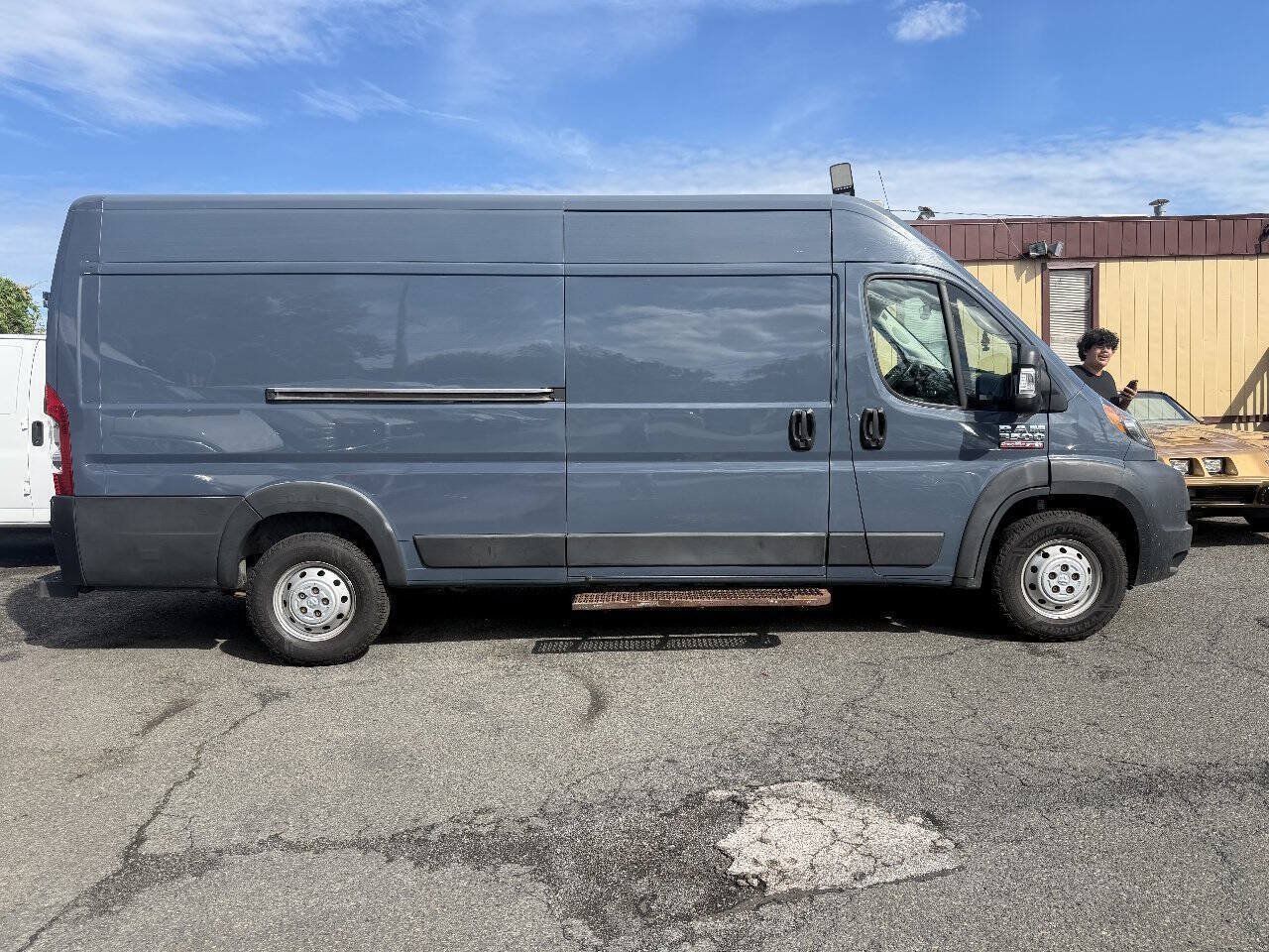 Used 2021 RAM ProMaster 3500 FWD image 1