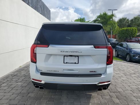 Used 2026 GMC Yukon XL Denali w/ Sun & Power Step Package RWD image 5