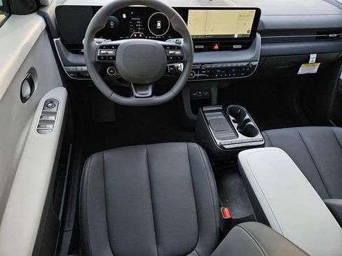 New 2026 Hyundai Ioniq 5 SEL image 18
