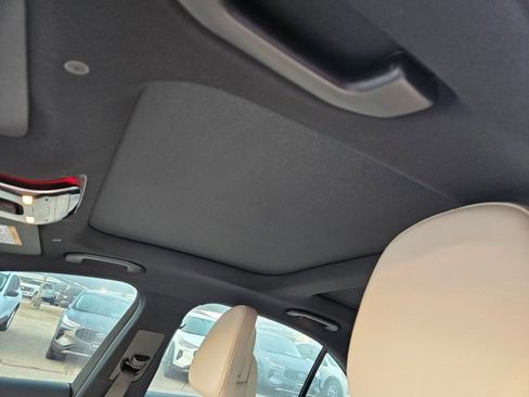 Used 2026 Mercedes-Benz C 300 Sedan image 9