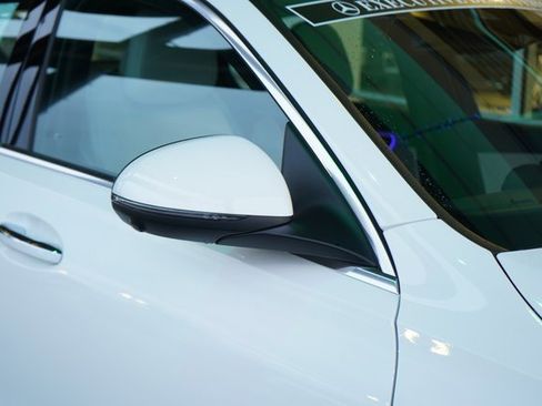 Used 2025 Mercedes-Benz C 300 C 300 image 10