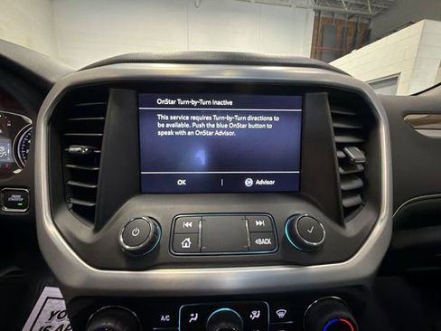 Certified 2023 GMC Acadia SLE w/ Driver Convenience Package image 18