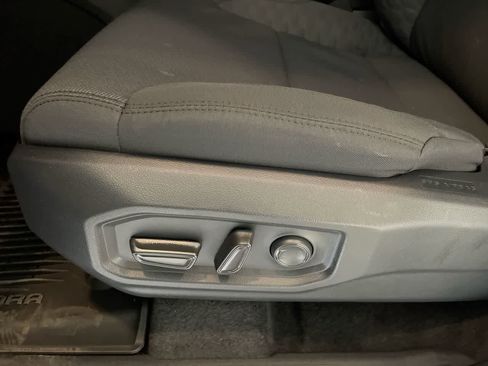 New 2026 Toyota Tundra SR5 AWD/4WD image 12