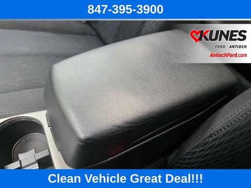Used 2010 Subaru Outback 2.5i Premium AWD/4WD image 37