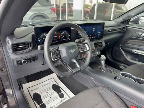 Certified 2024 Ford Mustang Coupe RWD image 11