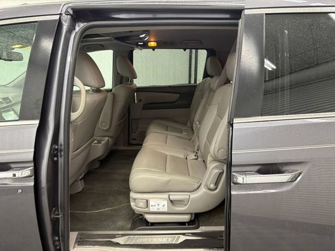 Used 2016 Honda Odyssey EX-L image 22