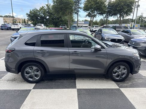 Used 2026 Honda HR-V LX image 3