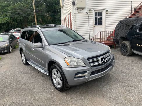 Used 2012 Mercedes-Benz GL 450 4MATIC image 3