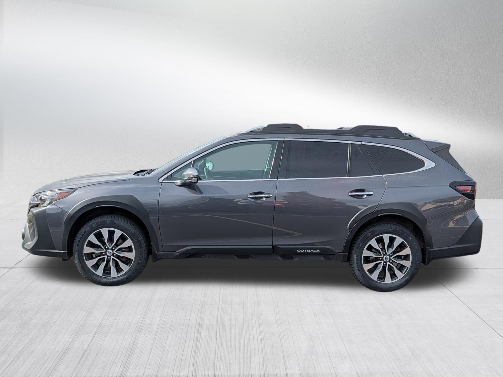 Used 2023 Subaru Outback Touring XT w/ Popular Package #2 AWD/4WD image 4