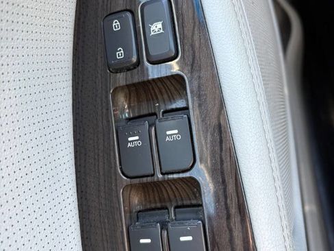 Used 2012 Kia Optima EX image 9