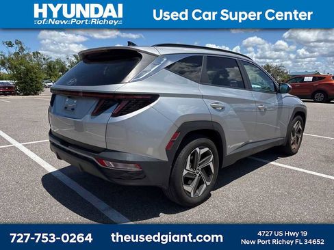 Used 2023 Hyundai Tucson SEL w/ Convenience Package FWD image 3