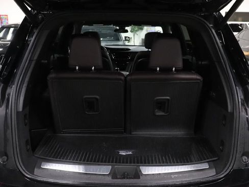 Used 2024 Cadillac XT6 Premium Luxury w/ LPO, Floor Liner Package image 5