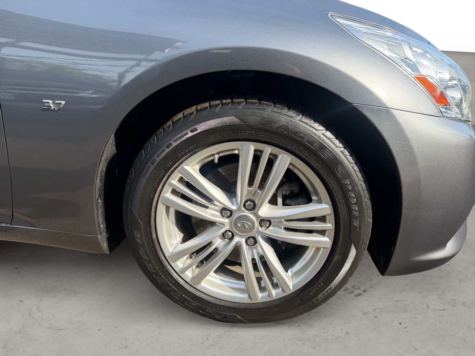 Used 2015 INFINITI Q40 AWD w/ Navigation Package image 12