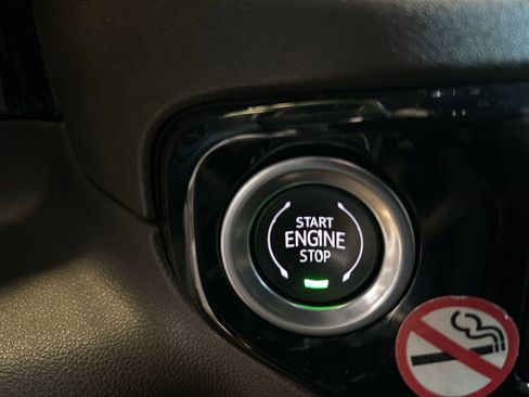 Used 2025 GMC Sierra 1500 SLT image 22