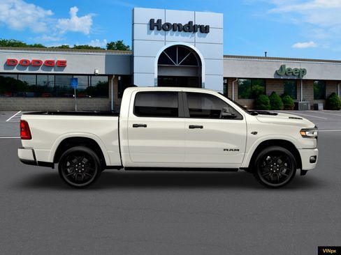 New 2026 RAM 1500 Laramie AWD/4WD image 9