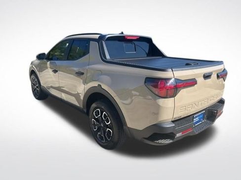 Used 2024 Hyundai Santa Cruz SEL w/ Activity Package FWD image 5