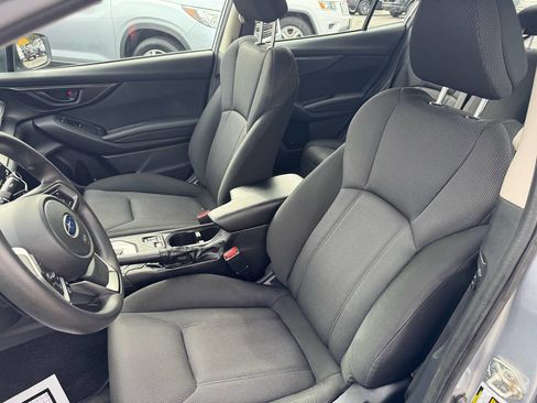 Used 2018 Subaru Impreza 2.0i Premium image 18