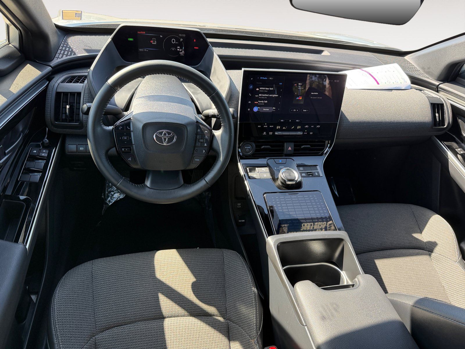 Used 2023 Toyota bZ4X AWD image 15