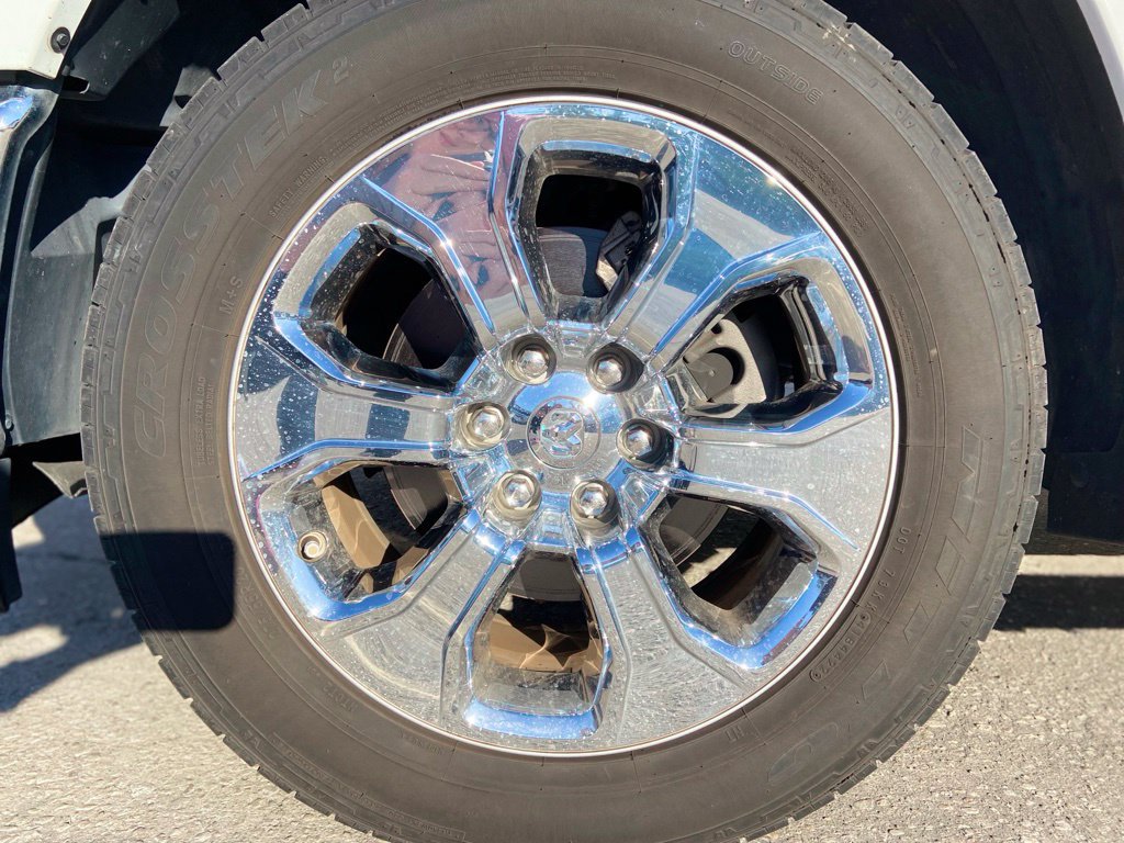 Used 2020 RAM 1500 Big Horn RWD image 10
