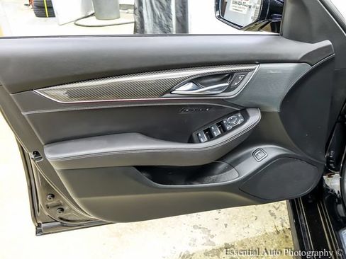 Certified 2026 Cadillac CT5 V Blackwing w/ Carbon Fiber 1 Package RWD image 30